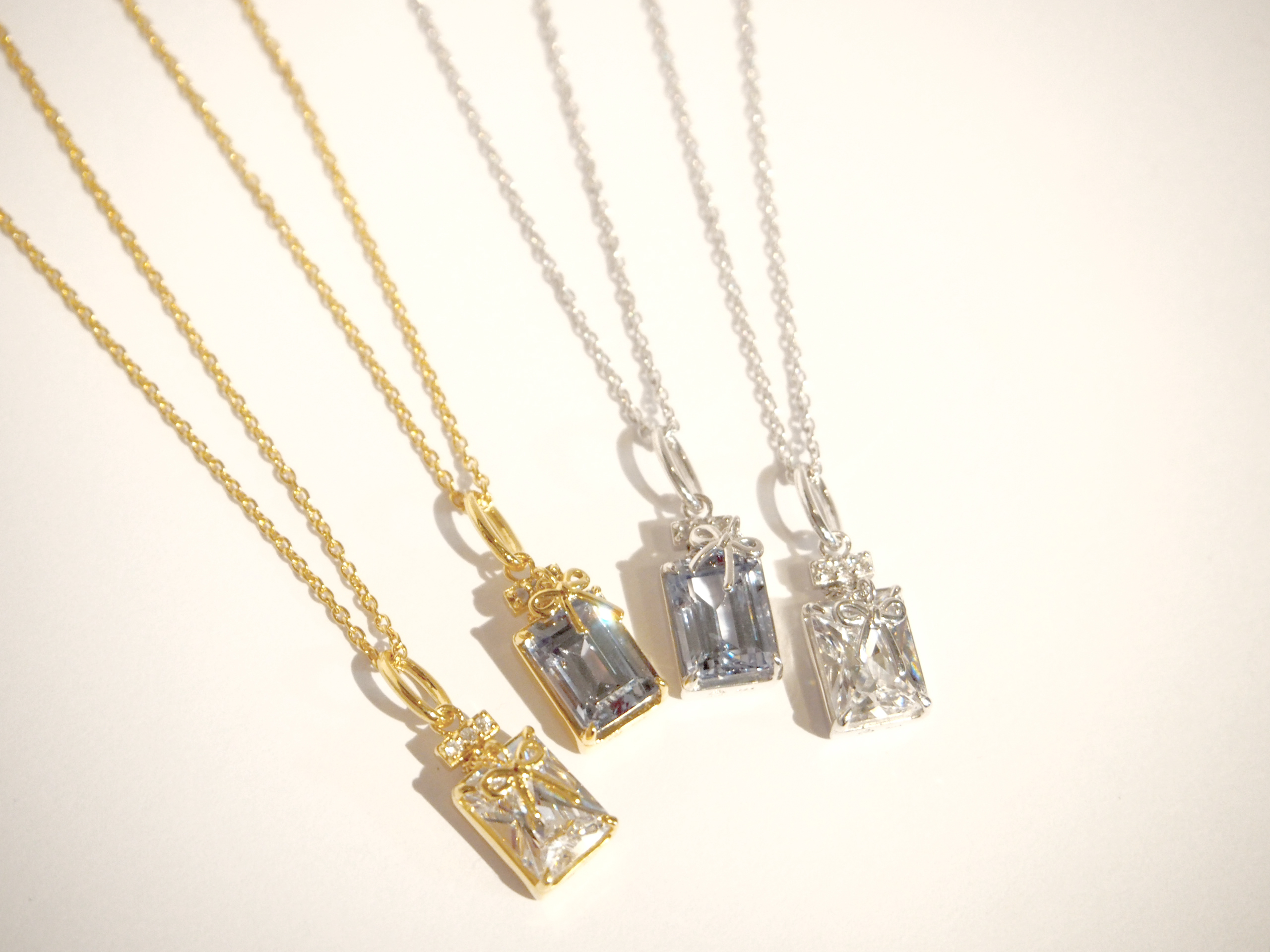 マテリアルクラウン