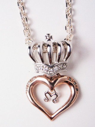 マテリアルクラウン