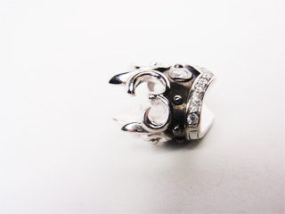 マテリアルクラウン