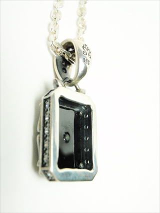 マテリアルクラウン