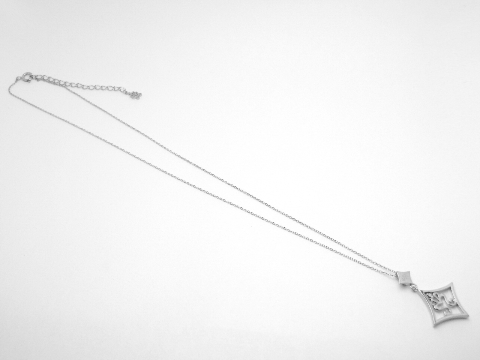 マテリアルクラウン