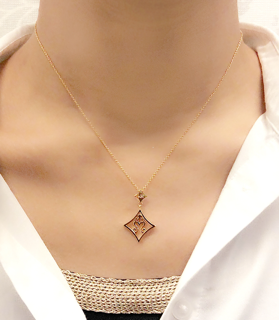 マテリアルクラウン