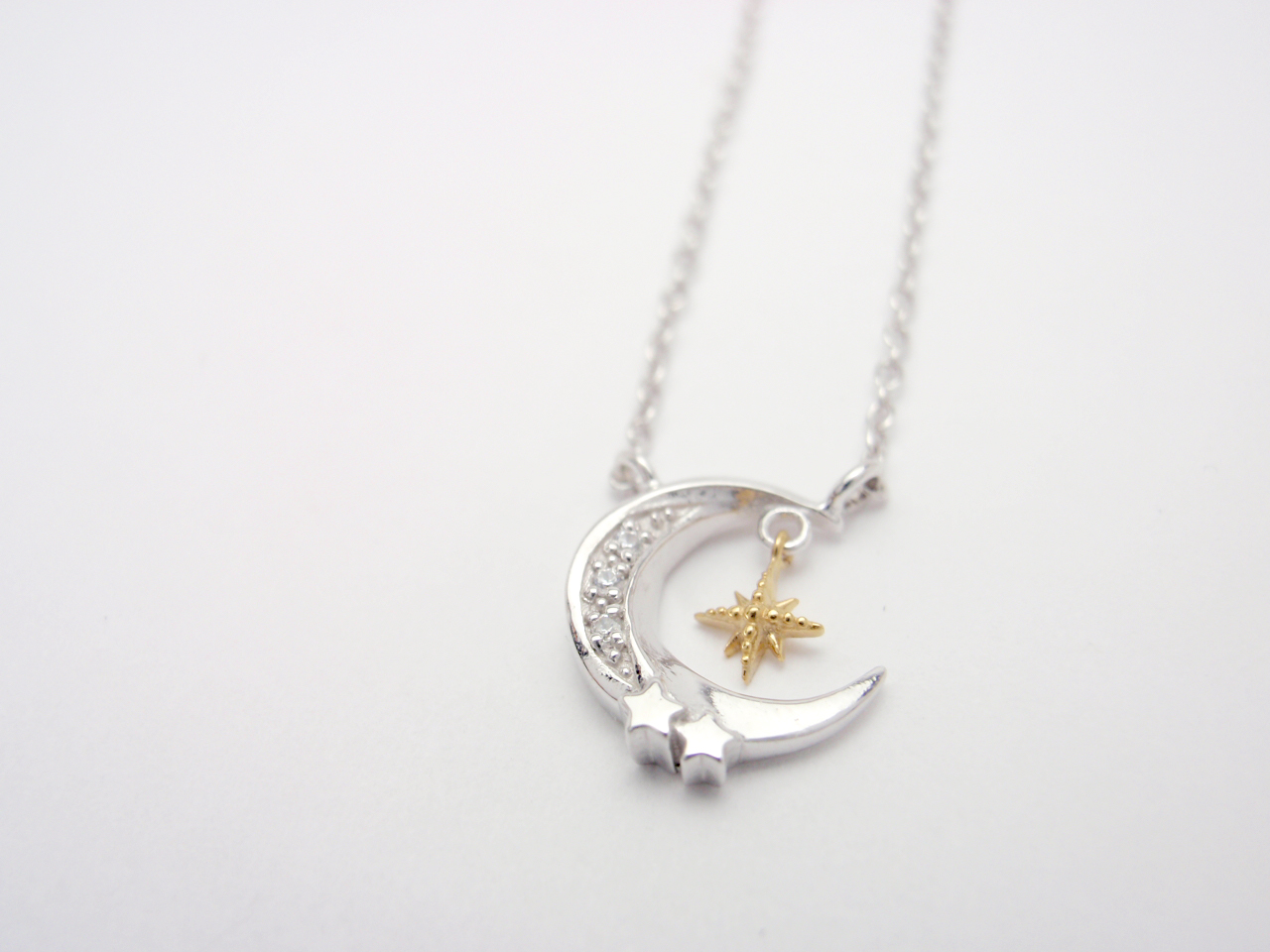 マテリアルクラウン