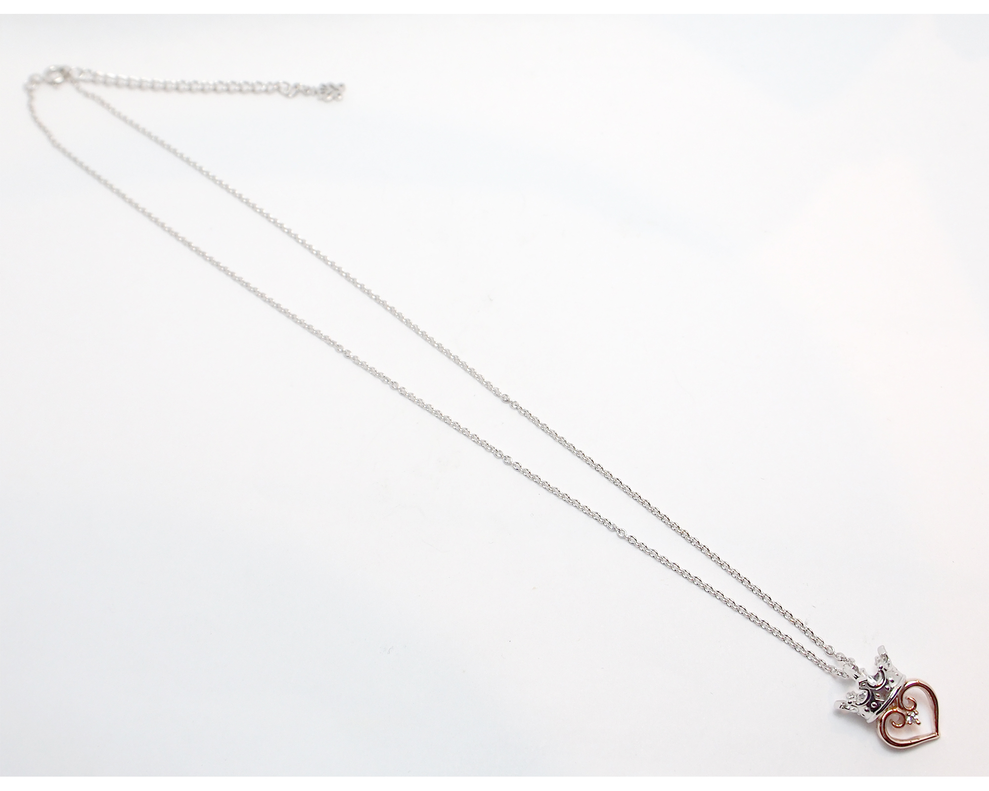 マテリアルクラウン