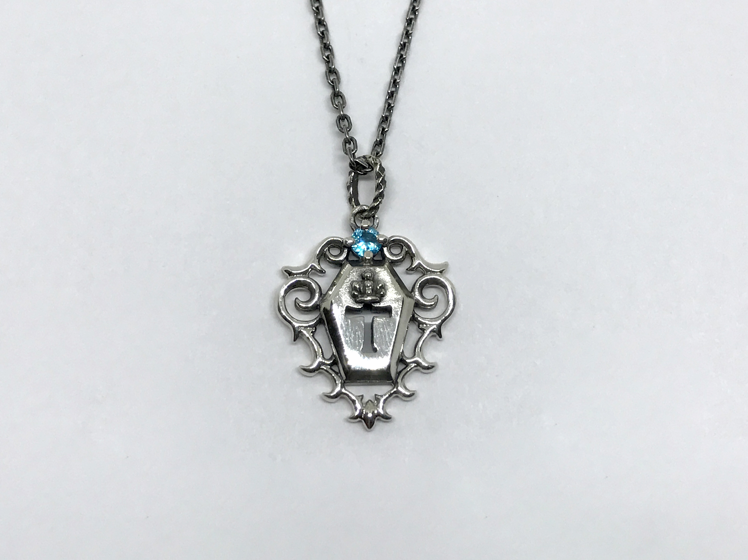 マテリアルクラウン