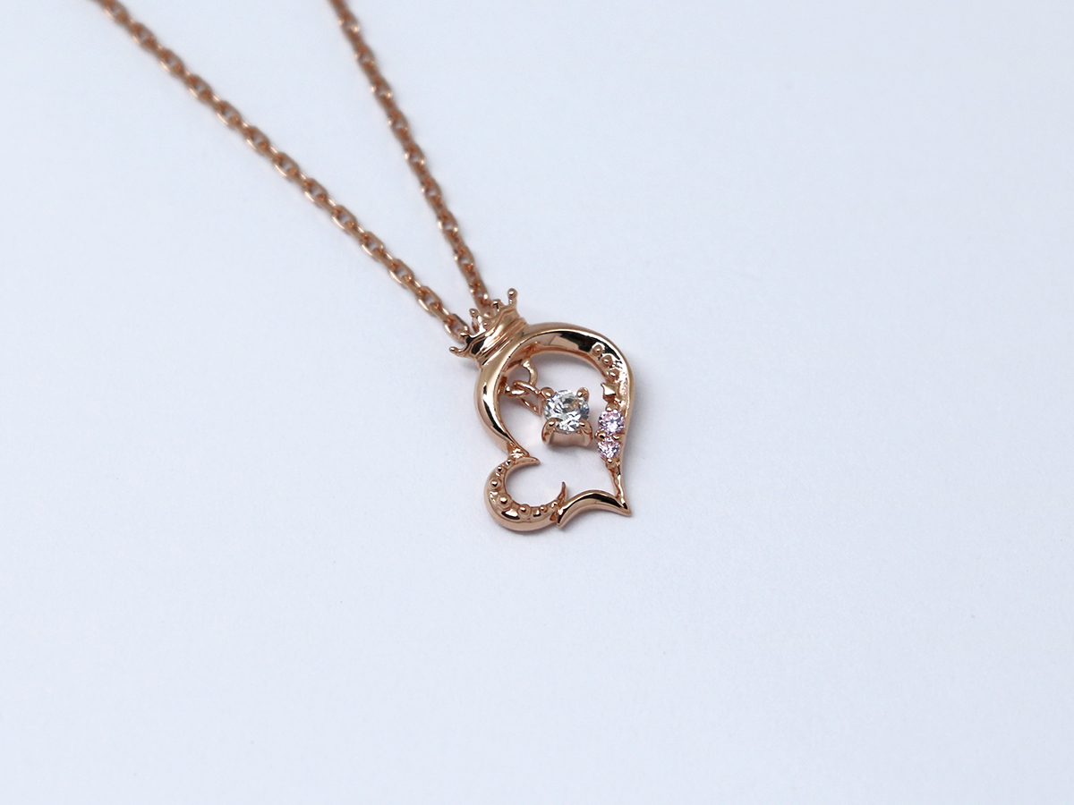 マテリアルクラウン