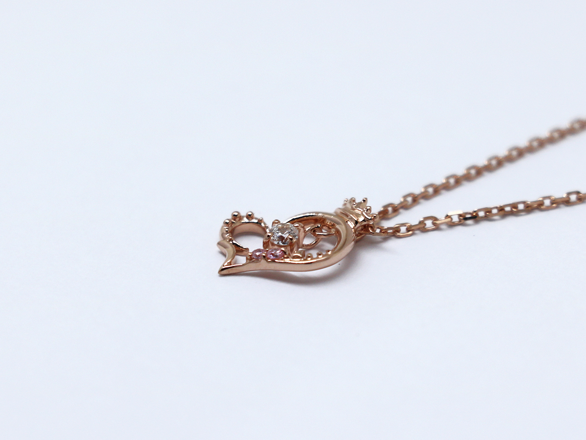 マテリアルクラウン