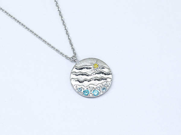 マテリアルクラウン