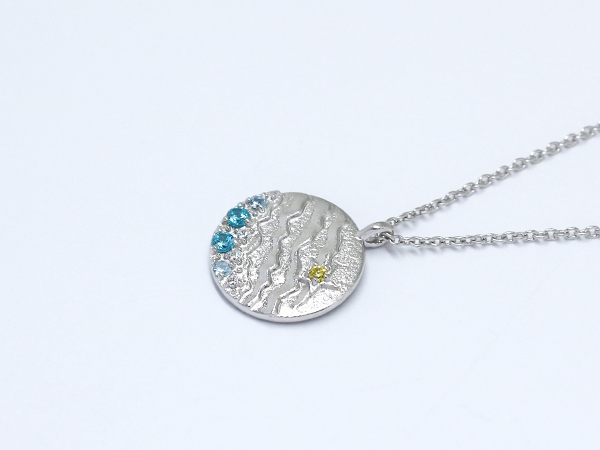 マテリアルクラウン