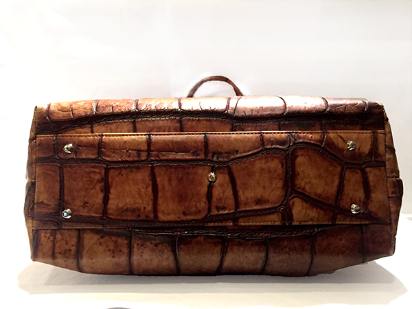 マテリアルクラウン