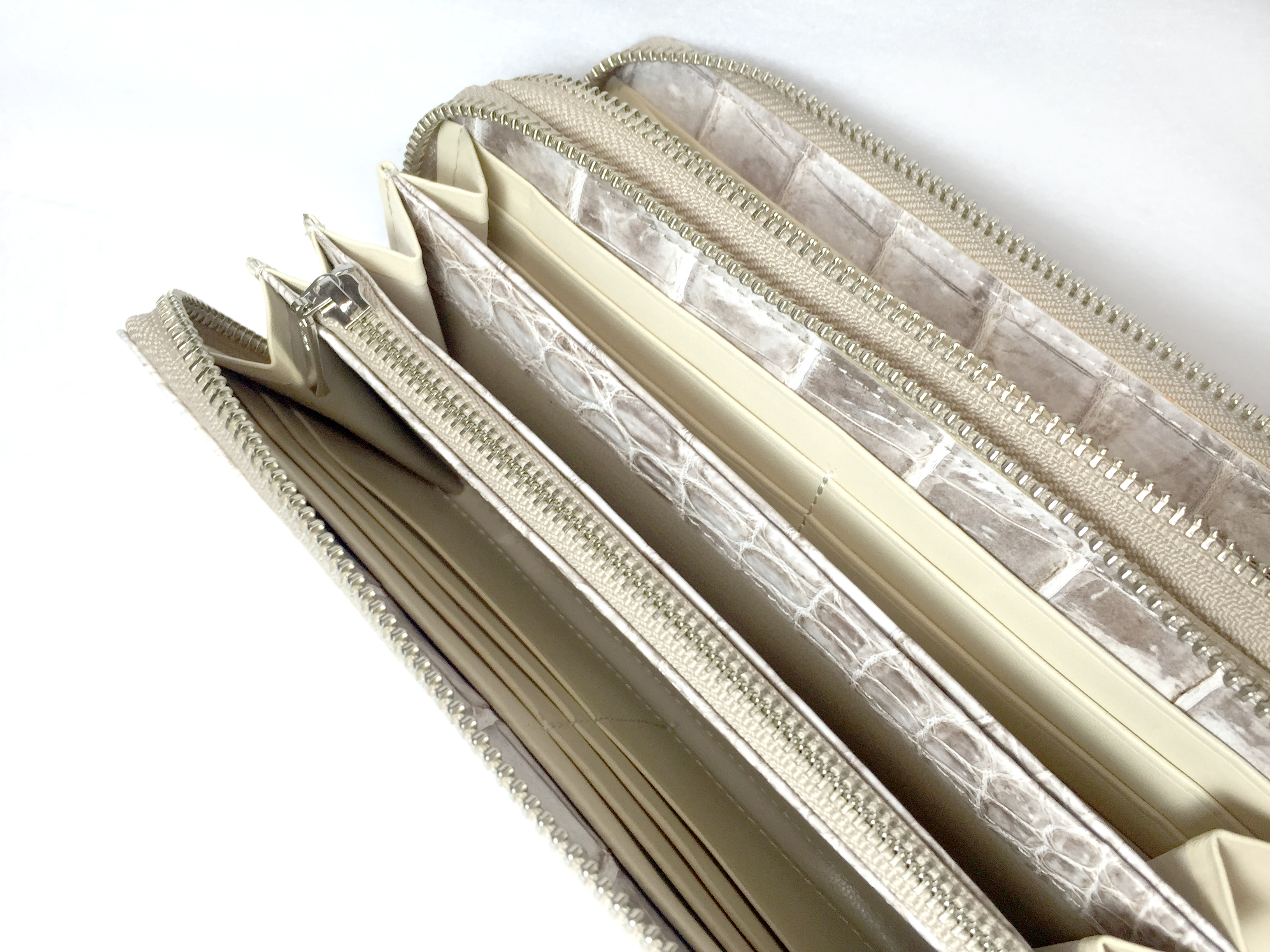 マテリアルクラウン