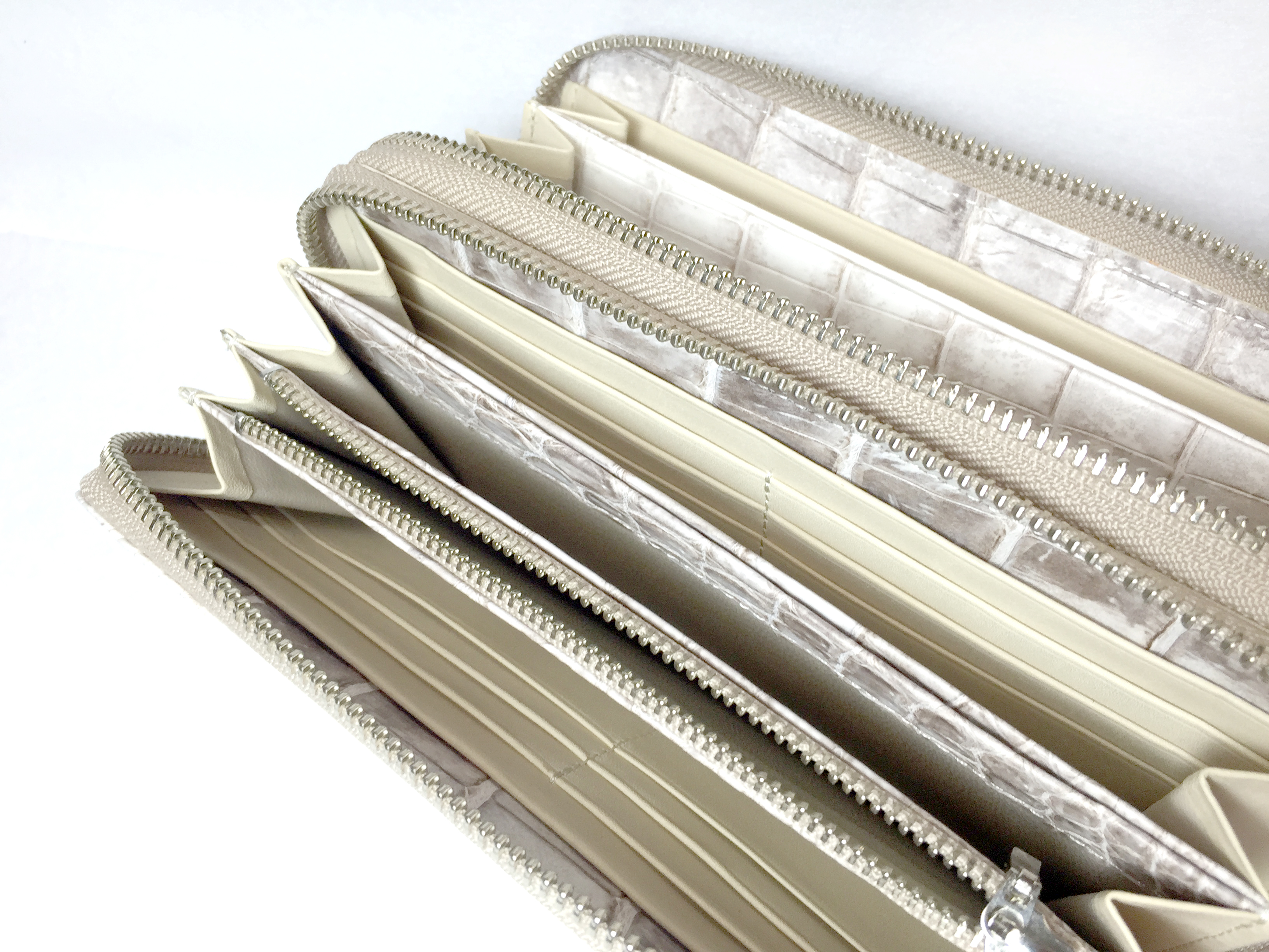 マテリアルクラウン