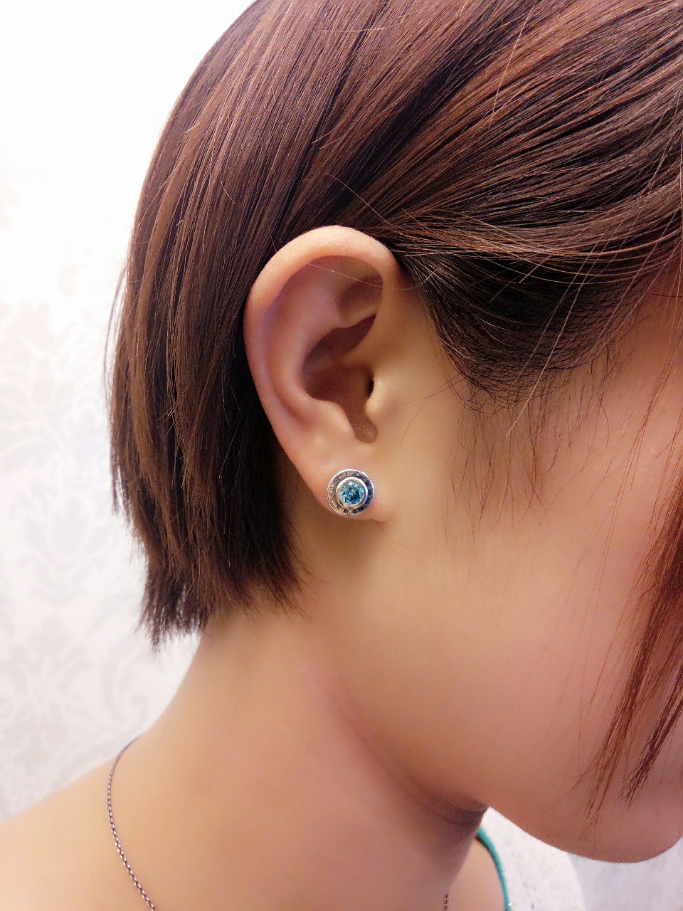 マテリアルクラウン