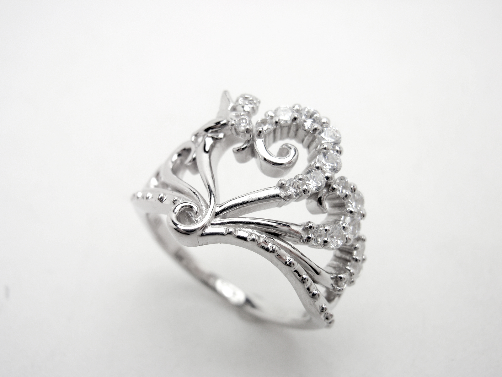 マテリアルクラウン