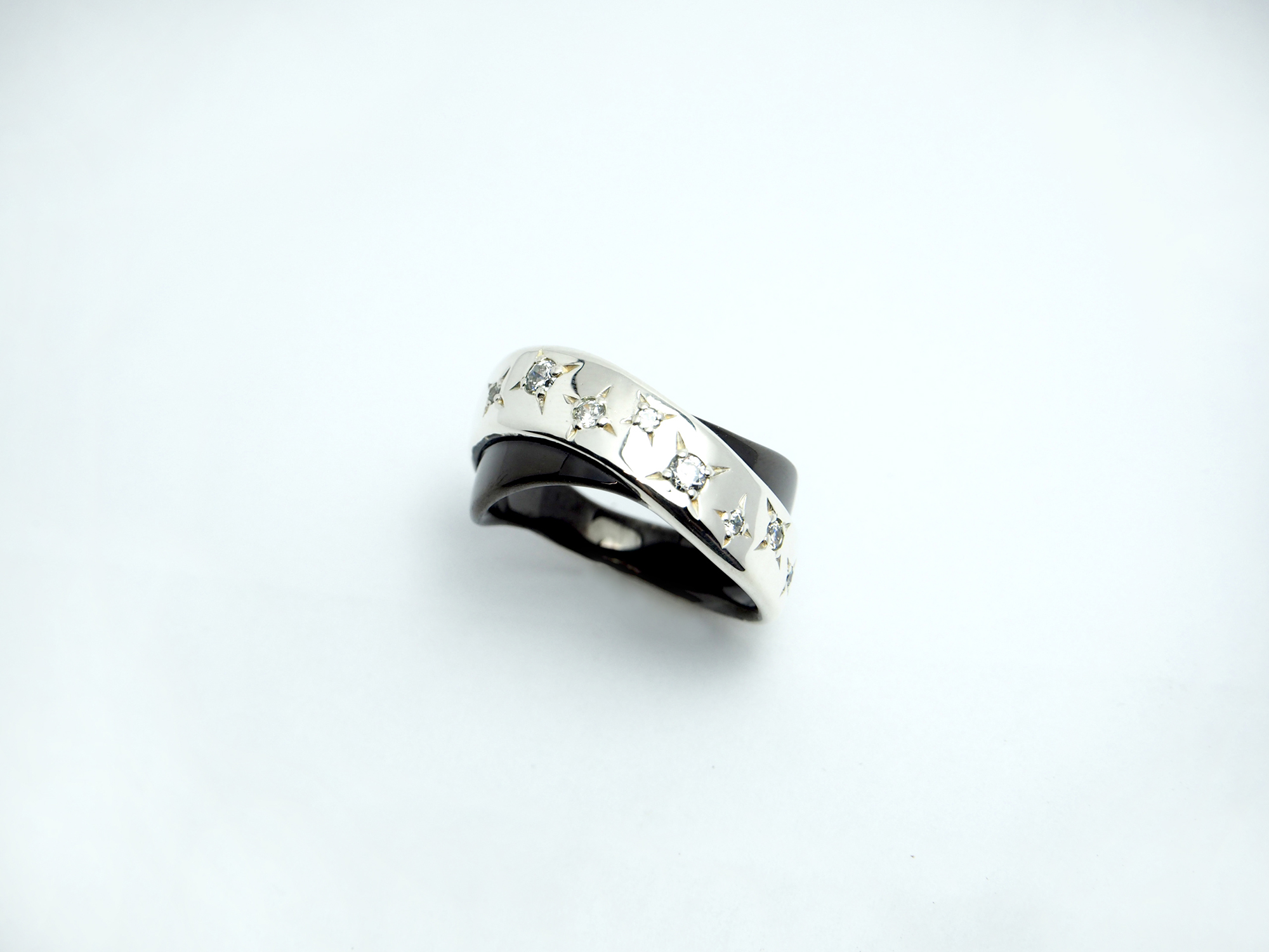 マテリアルクラウン