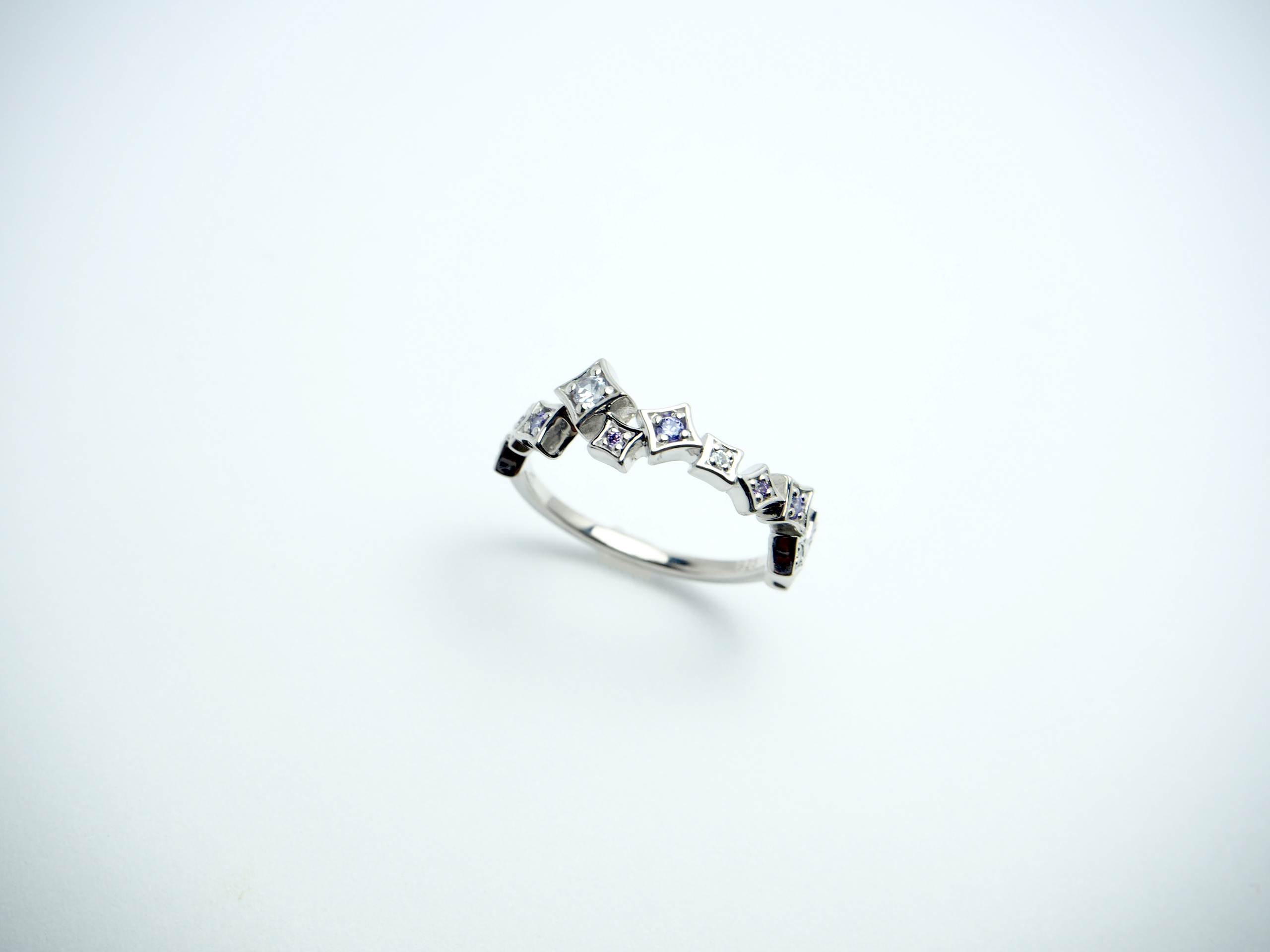 マテリアルクラウン