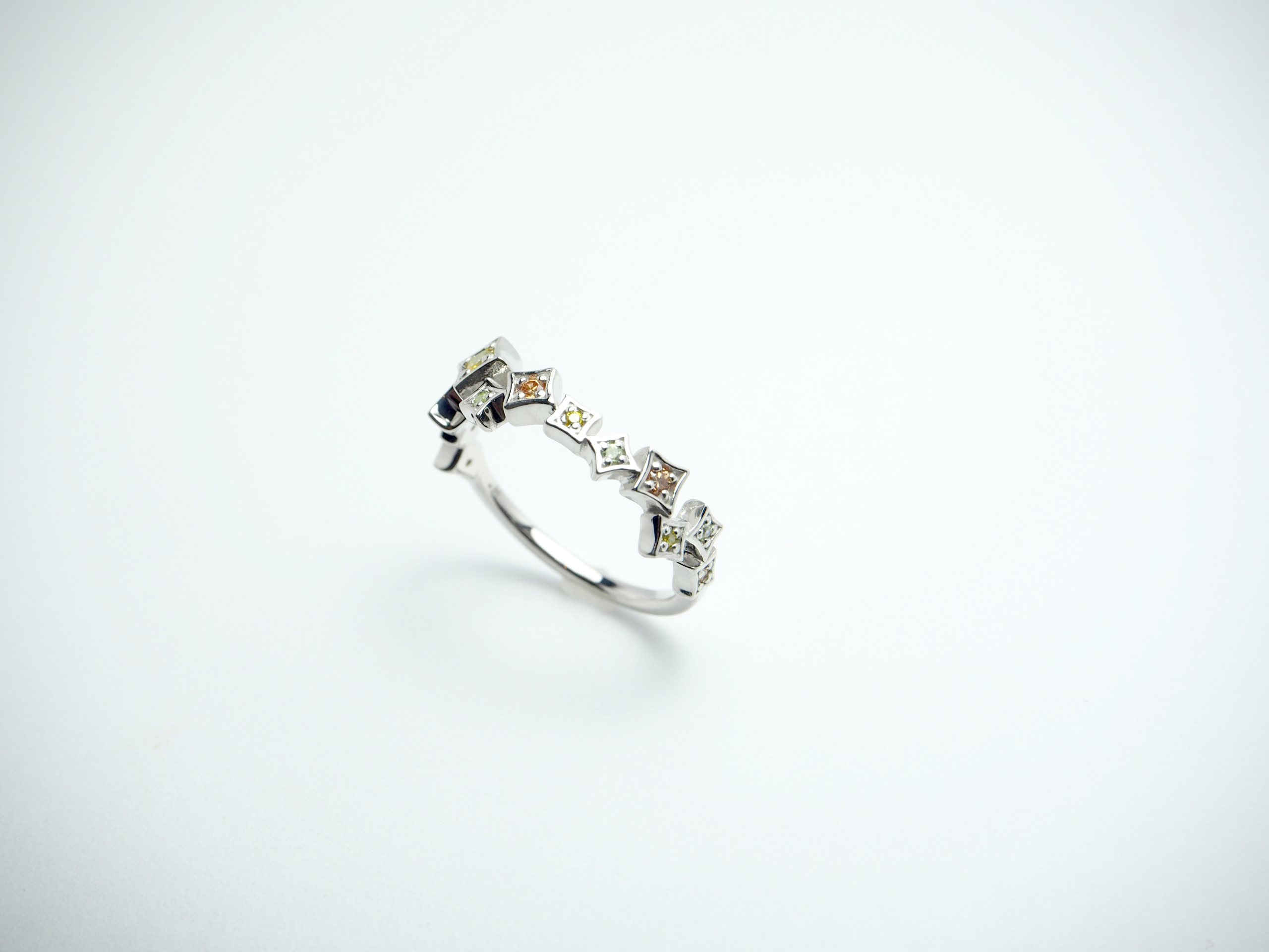 マテリアルクラウン