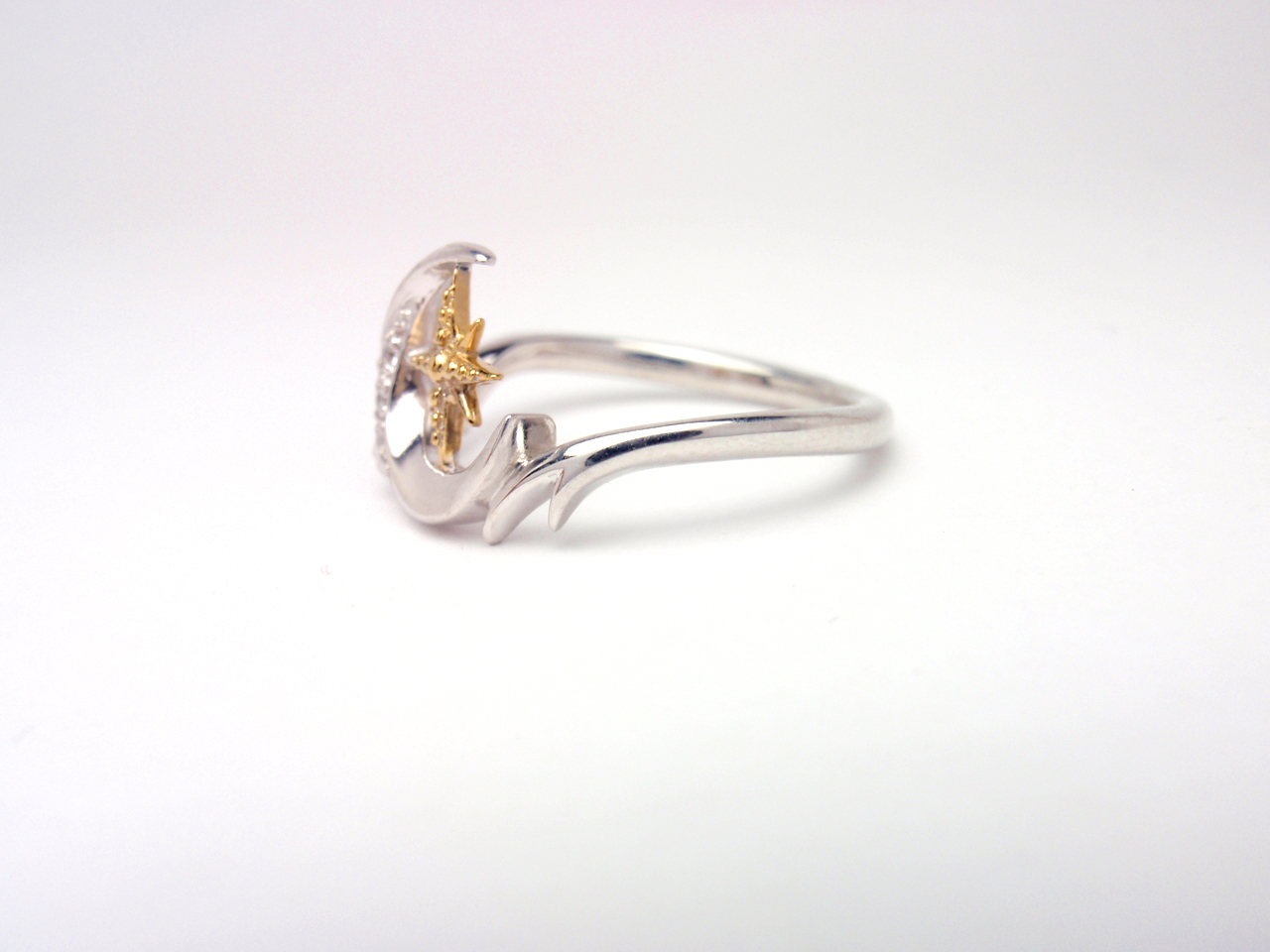 マテリアルクラウン