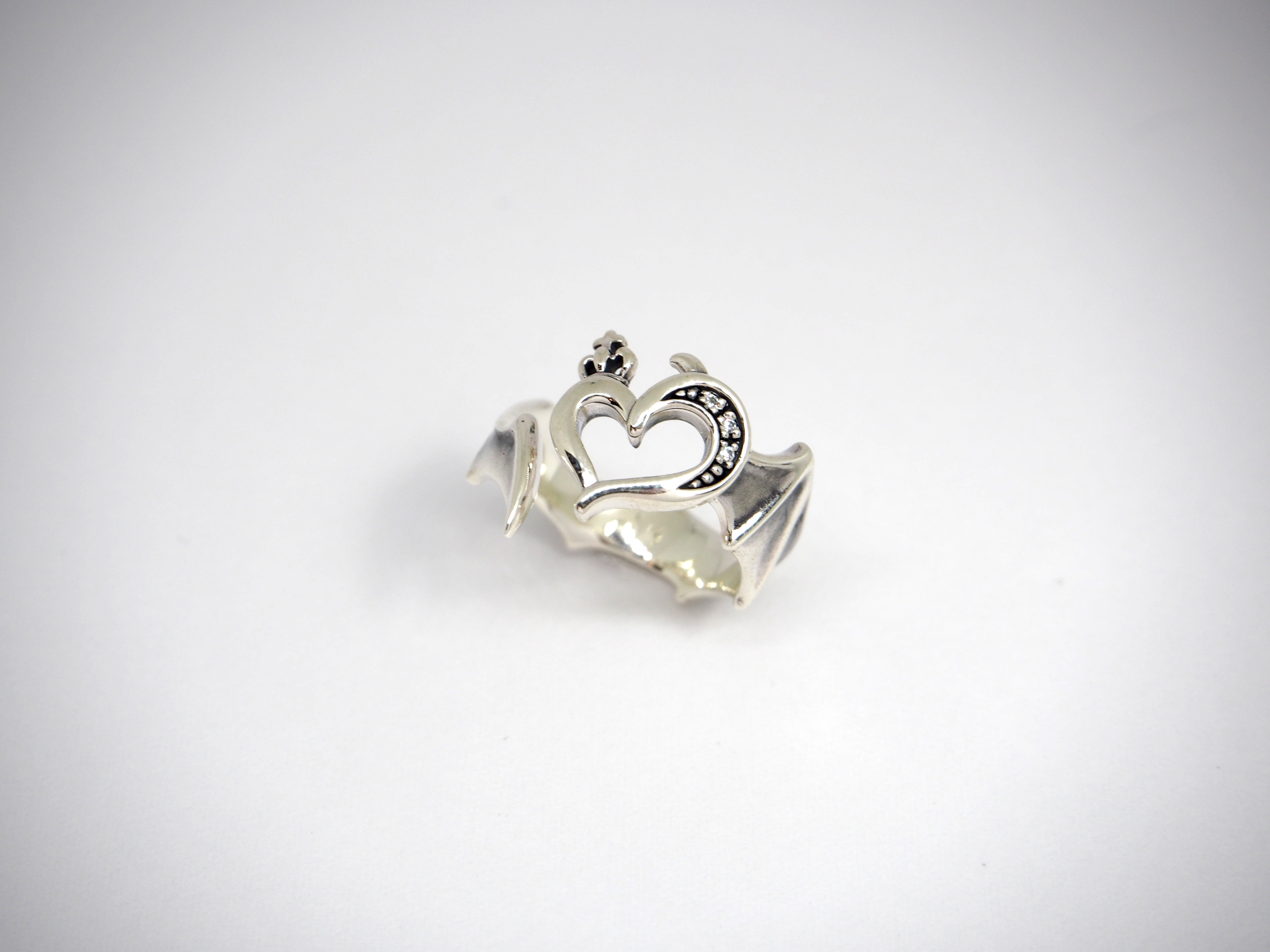 マテリアルクラウン