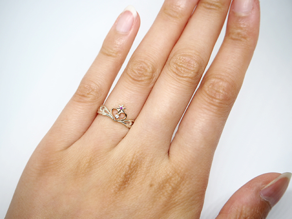 マテリアルクラウン