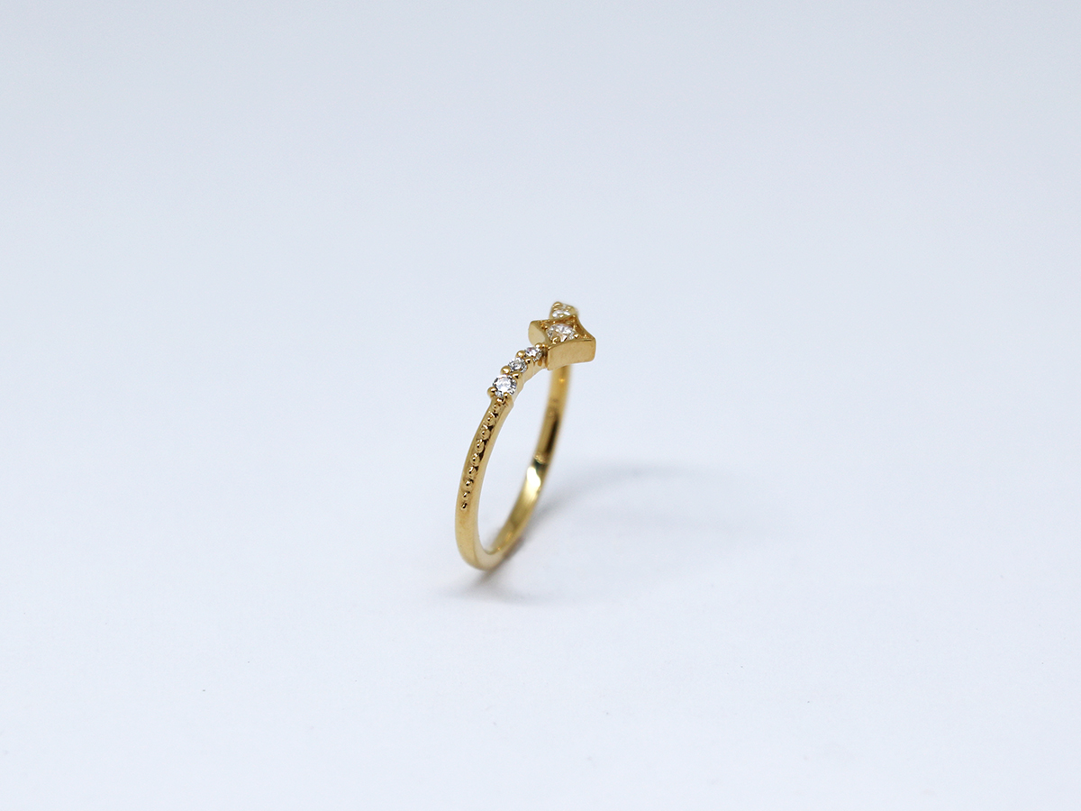 マテリアルクラウン