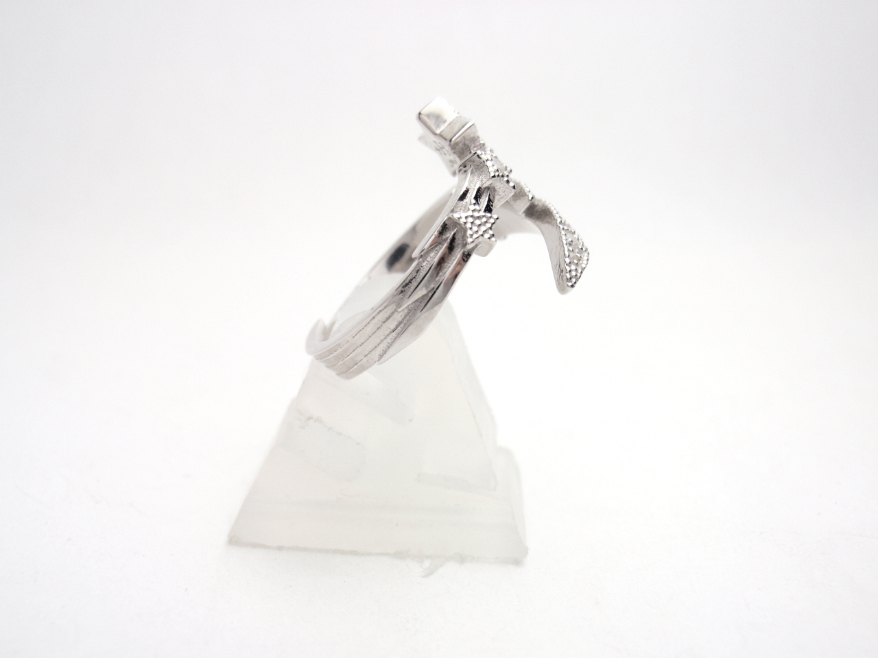 マテリアルクラウン