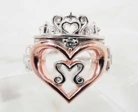 マテリアルクラウン